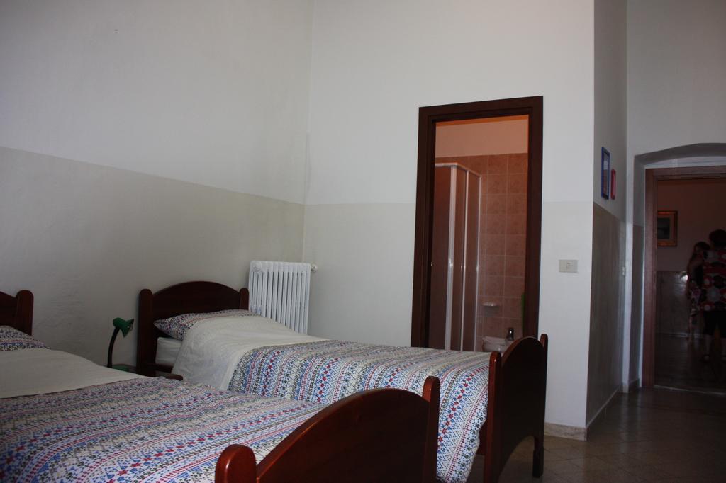 Ostello Sant'Anna Νάρνη Δωμάτιο φωτογραφία